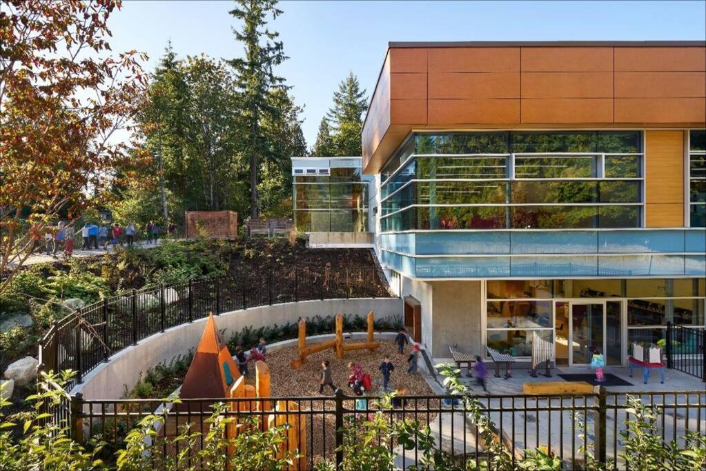 Westview Vacation Rental - Two Br House North Vancouver Buitenkant foto