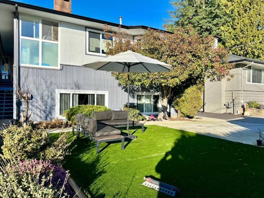 Westview Vacation Rental - Two Br House North Vancouver Buitenkant foto